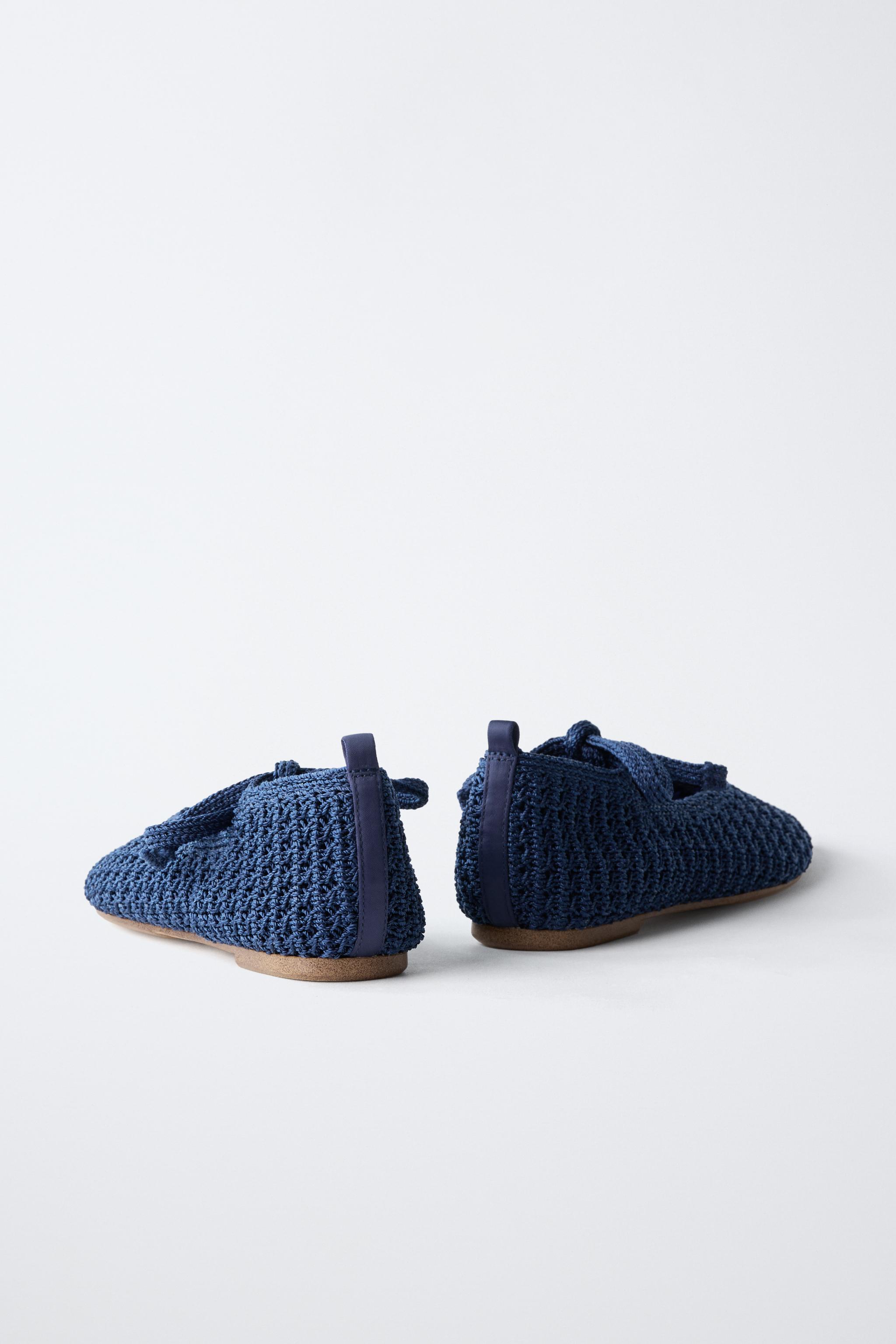 CROCHET BOW BALLET FLATS